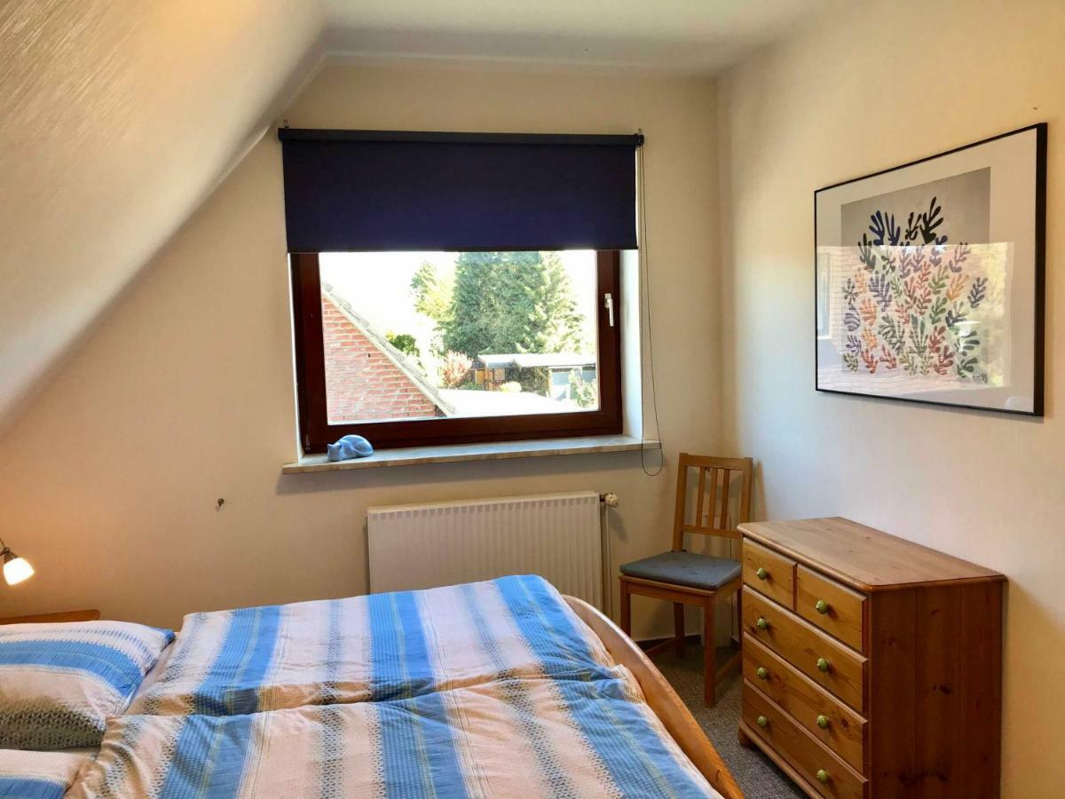Mal Steinbock _ Ferienwohnung Anni Malente Exteriör bild